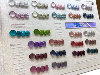 ネイル 🫧 yumi& 💕Eye 渋谷のマツエク・マツパデザイン