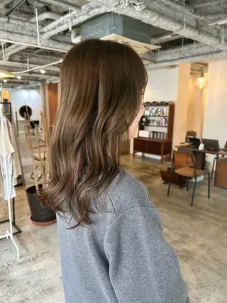 ロング カラー chico .のヘアスタイル