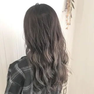セミロング カラー ハイトーン/ブリーチ 山崎 悠次のヘアスタイル