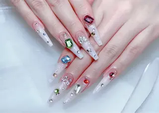 ネイル 🎀M nails✨ ビューティーのネイルデザイン