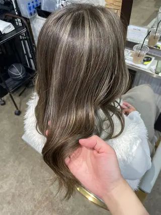 ミディアム カラー アンククロス🖤 わかなのヘアスタイル
