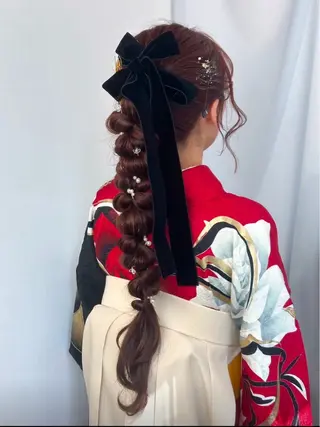 ヘアアレンジ 🎀モモ🎀 上品 白髪ぼかしハイライトのヘアスタイル