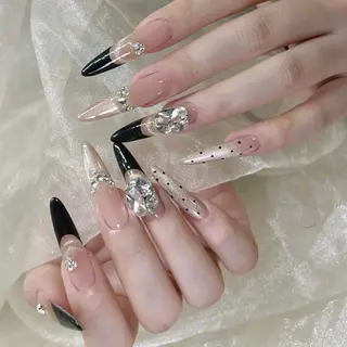ネイル Mika Nails 心斎橋のネイルデザイン