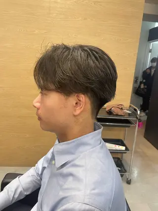 パーマ メンズ カマタ ハルキのヘアスタイル