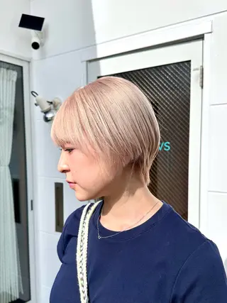 ショート 🍀ブリーチ屋さん/ ミルクティー・あずみのヘアスタイル