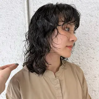 ミディアム カラー パーマ misaki morimoto🌱のヘアスタイル
