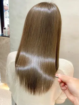 セミロング カラー 菅原 貴子のヘアスタイル