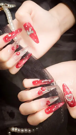 ネイル AGnail YUKAのネイルデザイン