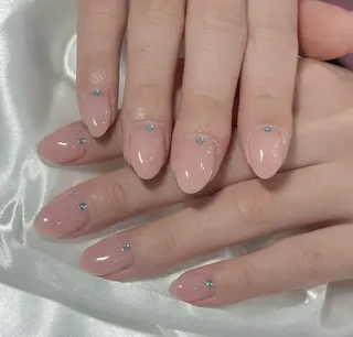 ネイル LAVISH sakiのネイルデザイン