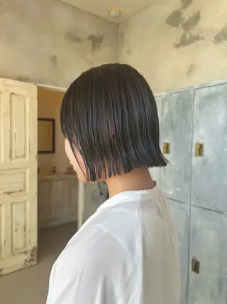 ショート ストレート/レイヤー カットyuseiのヘアスタイル