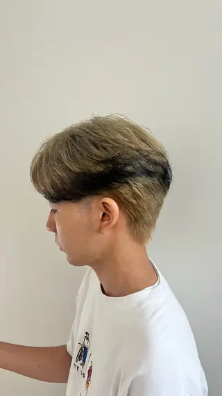 ショート カラー メンズ センターパート/カラ ーメッシュ📍ユリのヘアスタイル