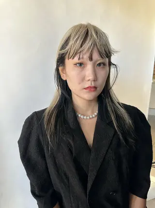 ミディアム カラー 美髪・シールエクステ ホソタニリョウコのヘアスタイル