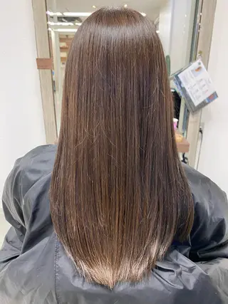 ロング カラー 月野涼風 /レイヤーカットのヘアスタイル