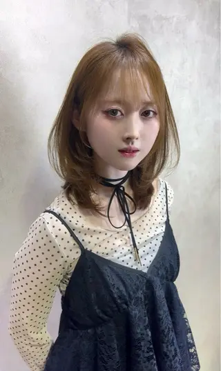 ミディアム カラー Aina ʚ透明感ɞ ブリーチ特化✨艶感のヘアスタイル