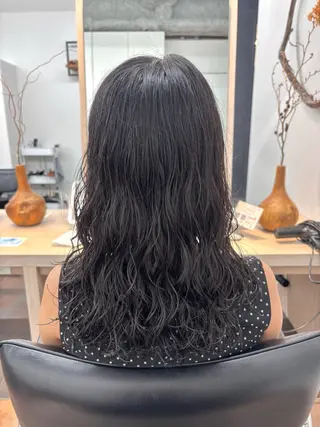 セミロング パーマ パーマ/レイヤー かどたはるなのヘアスタイル