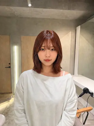 ミディアム ホリグチ ルナのヘアスタイル