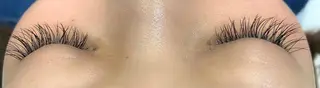 マツエク・マツパ 安藤 七海の眉毛・アイブロウイメージ