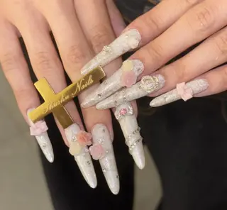ネイル エリ🫧 nail池袋東口のネイルデザイン