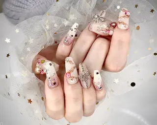 ネイル I-nailロング /ワンホン/キラキラのネイルデザイン