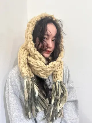 ロング カラー かがやしづ ⭐️ベージュのヘアスタイル