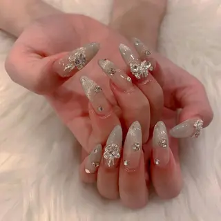 ネイル Tinaネイル 難波のネイルデザイン