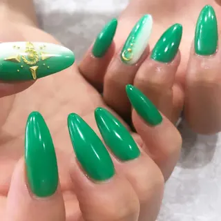 ネイル JOLIESSE Ayumiのネイルデザイン