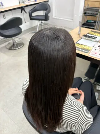 カラー 透明感カラー🫧 EMAのヘアスタイル