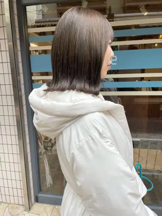 ミディアム カラー あずまぐち めぐみのヘアスタイル