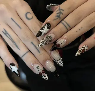 ネイル エリ🫧 nail池袋東口のネイルデザイン