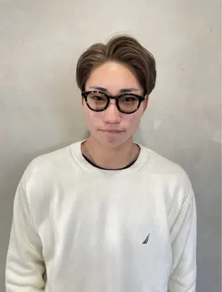 カラー 透明感/ハイトーン /デザインカラー大輝のヘアスタイル