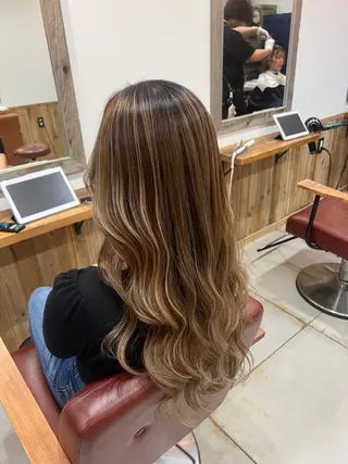 ロング カラー 🌈ダブルカラー🌈 💚みやのしんじ💚のヘアスタイル