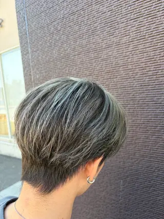ショート カラー メンズ 中谷 流輝のヘアスタイル