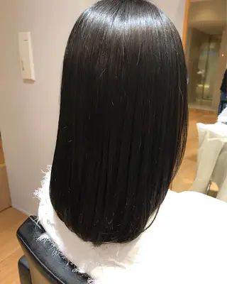 ミディアム カラー パーマ ヘアアレンジ 松田 亮葉のヘアスタイル