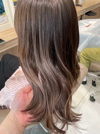 セミロング カラー ヘアアレンジ 韓国ヘアメイク🎀/ 縮毛矯正✨山本媛香のヘアスタイル