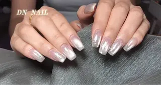 ミディアム AMI Nailsalonのネイルデザイン