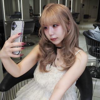 ロング レイヤー/ハイトーン 🤍reina🤍のヘアスタイル