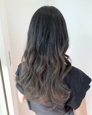 ロング カラー 銀座フリーランススタ イリストMIYUKIのヘアスタイル