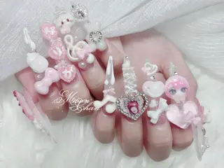 ネイル MochiMochi 🎀新宿/長さ出しのネイルデザイン