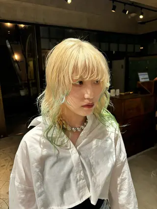 ロング カラー ヘアアレンジ 派手髪/ハイトーン RIN🩵ྀིのヘアスタイル