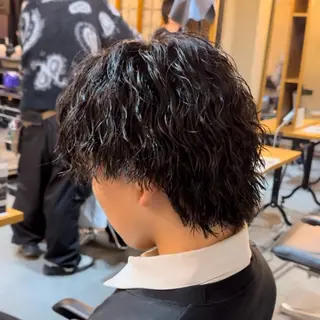 ショート ツイスパ/シャドウ 新井のヘアスタイル