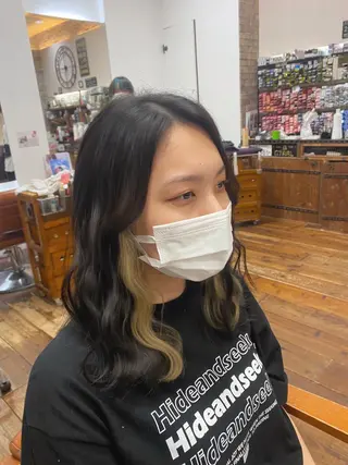 ミディアム カラー 井手口 沙樹のヘアスタイル