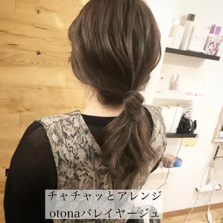 セミロング カラー テトネ タカシのヘアスタイル