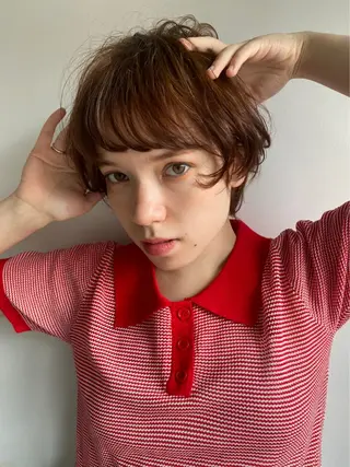 ショート カラー パーマ CEINEOUR 三軒茶屋のヘアスタイル