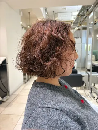ミディアム パーマ ショートカット/ カラーARAI🫧のヘアスタイル