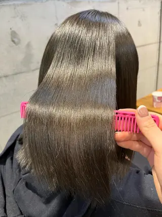 セミロング 髪質改善 永田零亜のヘアスタイル
