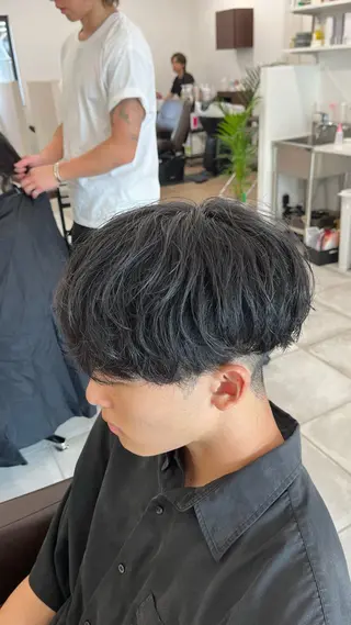 ショート パーマ メンズ 🏆メンズヘア特化 🥇代表りんぺーのヘアスタイル