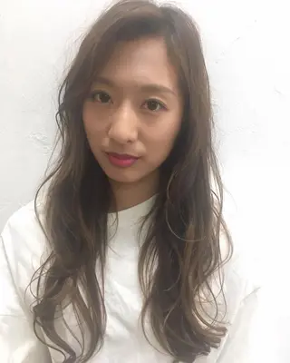 ロング 村澤 拓弥のヘアスタイル