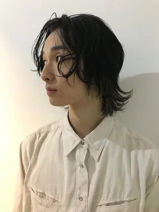 メンズ 💓パーマ，💗 レイヤーカットのヘアスタイル