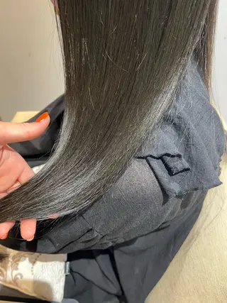 ロング カラー ブルームヘアデザイン かこ。のヘアスタイル