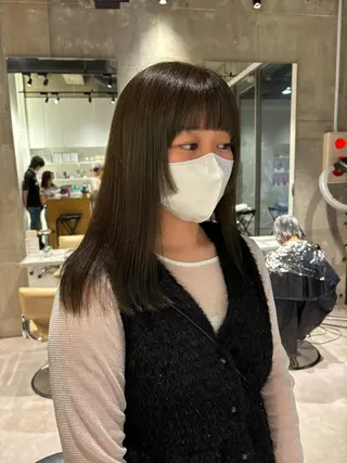 セミロング mina🪐立川駅/ 無料ショートカットのヘアスタイル